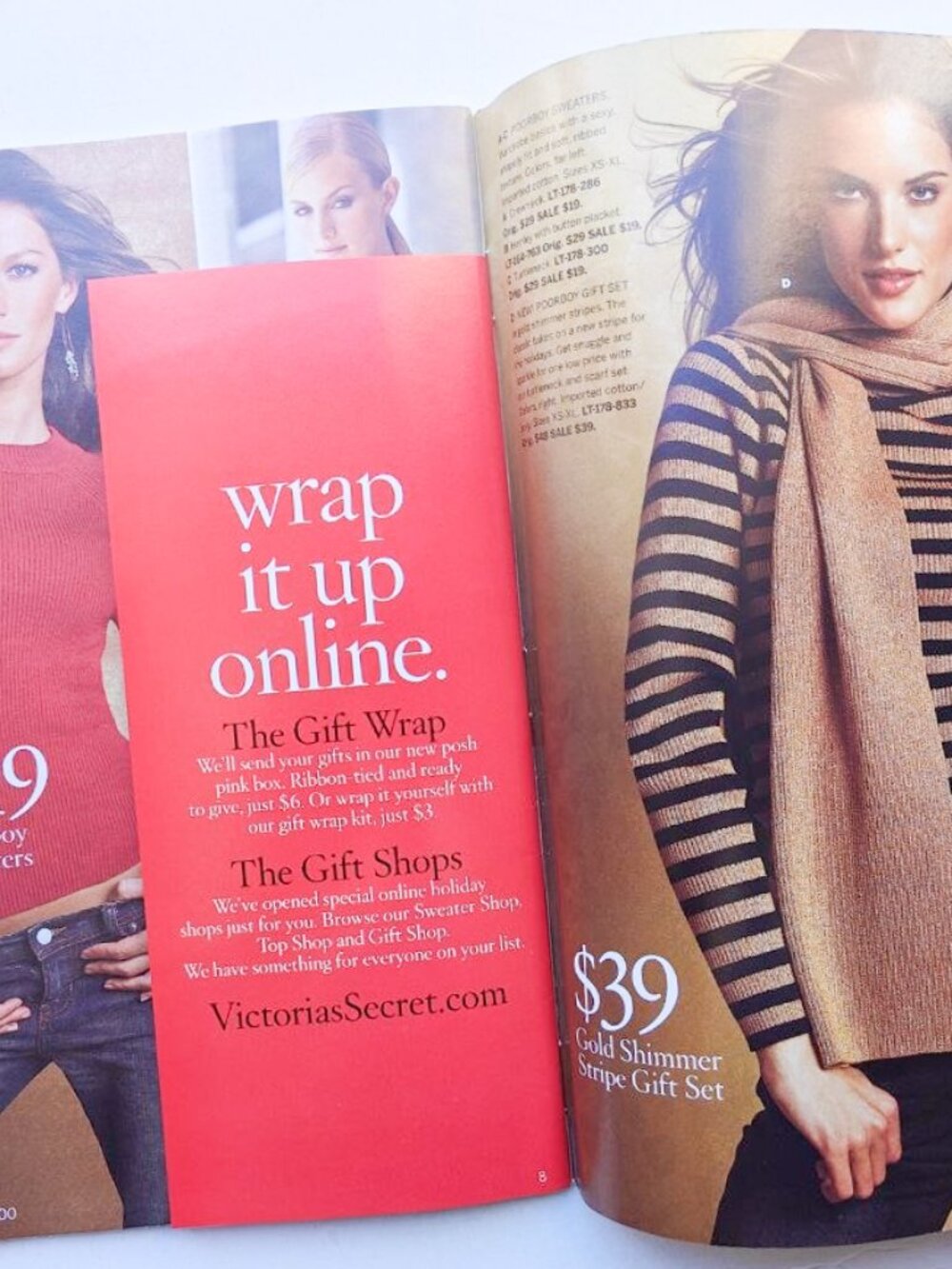 Victoria's Secret Christmas Specials Catalog Vol 1 2004 Holiday Fashion - Picture 11 of 12